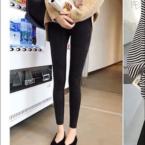Maternity black skinny pants